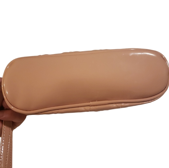 Betsey Johnson Cosmetic Bag - Picture 10 of 11